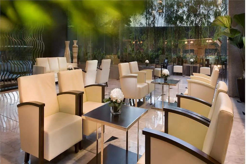 Ramada Plaza Kuala Lumpur 5*,